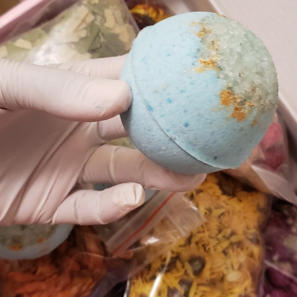 BaaaaaBATH Bombs!! - Picture 4 of 7